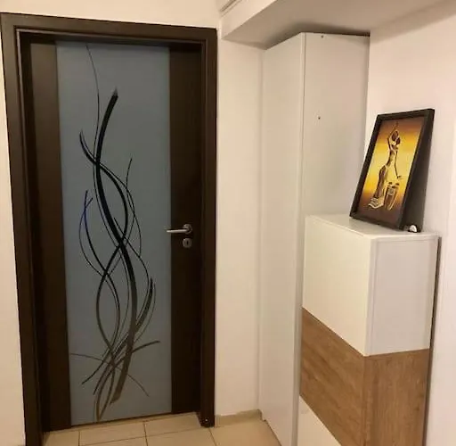 Appartamento 3 De Inchiriat *