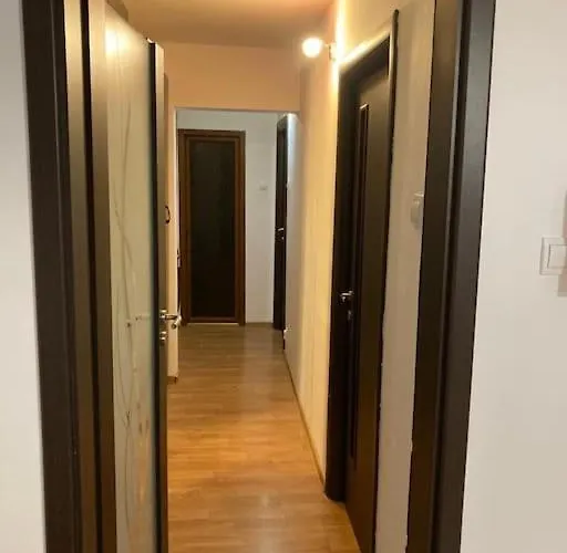 3 De Inchiriat * Craiova