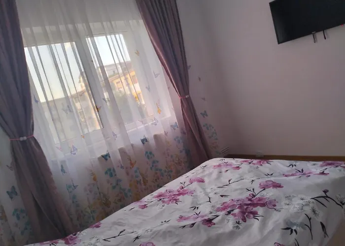 Appartamento 3 De Inchiriat